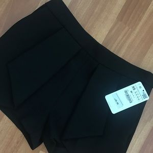 ZARA SHORTS size xs